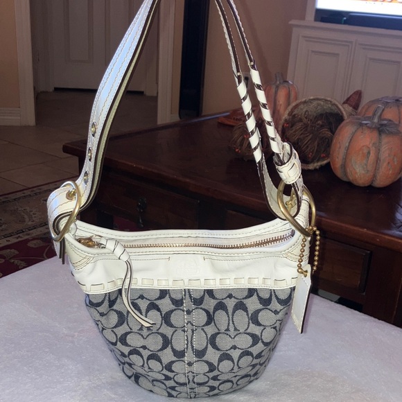 Coach Bleeker Signature C denim blue Shoulder Bag w/gold hardware year 2007 - Picture 12 of 15